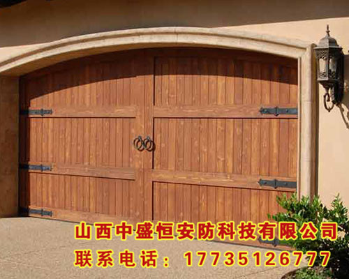 實(shí)木車(chē)庫門(mén)