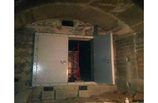 隧道防護門(mén)